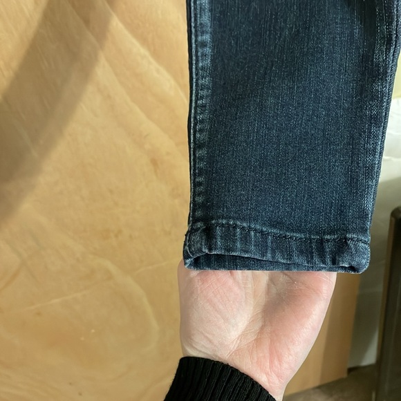 EUC Judy Blue Destroyed Bandana Patch Skinny Fit Womens Jeans Size 5/27 - Picture 2 of 9